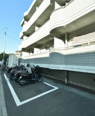 【駐車場】 | エスポアール中井