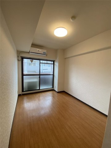グランディール門田屋敷の寝室