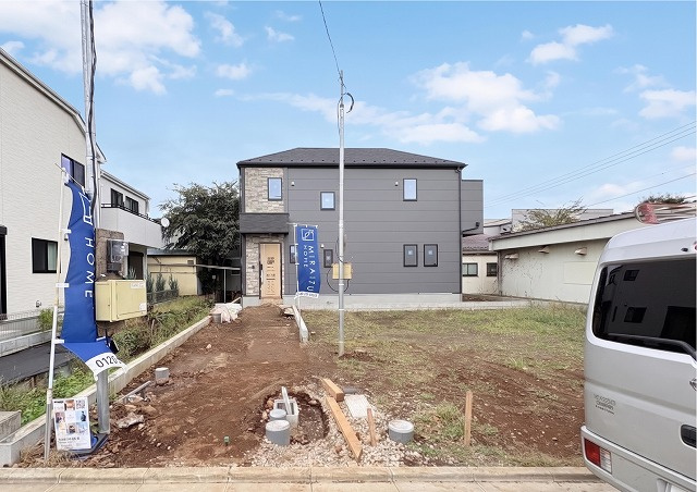 【外観】 | プライバシー性と開放感を高める住環境。陽当たりの良い開かれたロケーションを活かし、心地よい暮らしをプランニング