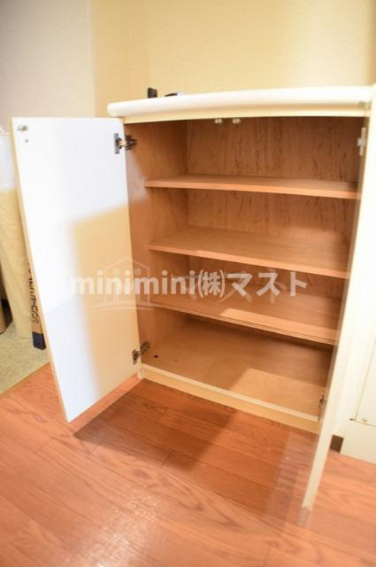 雅苑の収納|他号室参考写真です