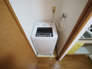 【設備】 | ジュネーゼ大阪城南 | 洗濯機置き場です