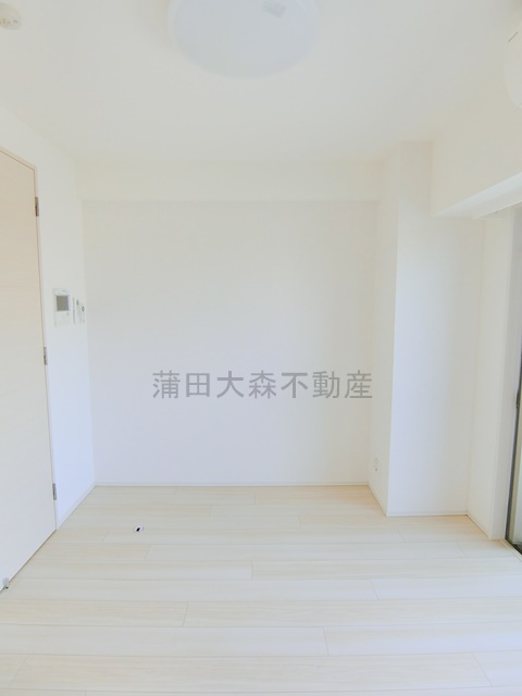 クオリタス南大井の居間・リビング