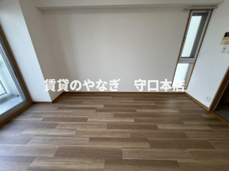 【洋室】 | M’ｓ FLAT | 明るい洋室です