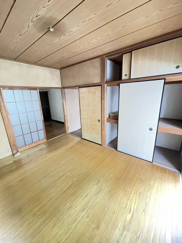 大和田5丁目　戸建の和室|1階　和室6帖