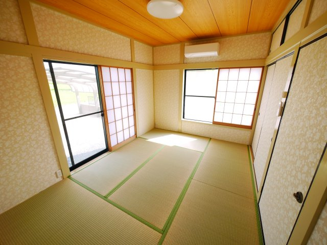 東金市薄島　  中古戸建 の和室|内外装リフォーム済み令和8年7月 敷地約219坪 駐車10台可能　業務スーパー徒歩約10分