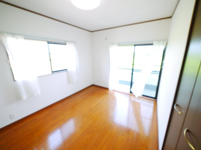 東金市薄島　  中古戸建 の洋室|内外装リフォーム済み令和8年7月 敷地約219坪 駐車10台可能　業務スーパー徒歩約10分