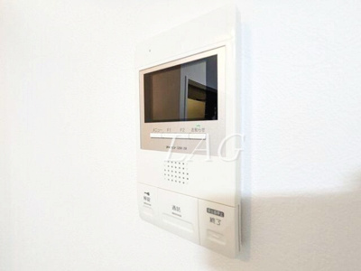 【設備】 | ベルジューレ高輪 | モニター付きインターホンです。