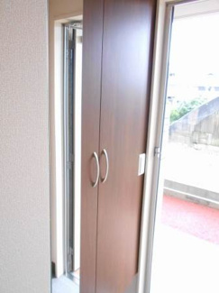 【玄関】 | リヴェール南吉田