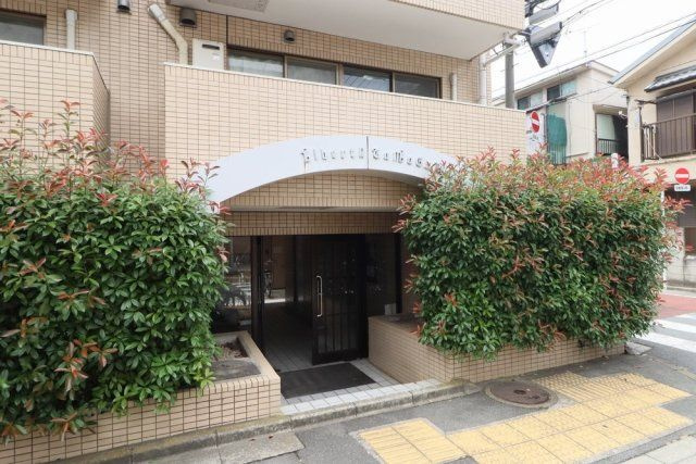 リバティ多摩川のエントランス