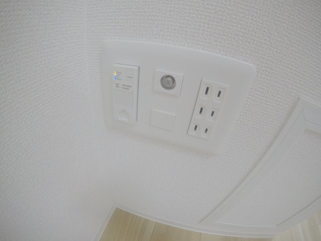  | セレニテ本町東リアン
