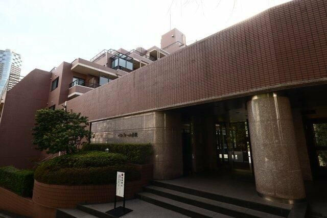 パルティール赤坂の外観