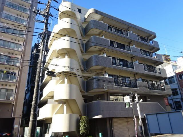柏市東上町の賃貸マンションの外観