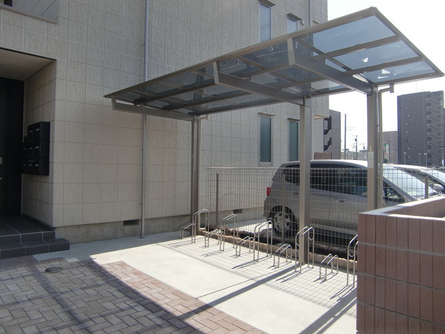 ラ　ネージュのその他共用部分|★屋根付き駐輪場★