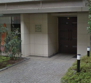 T.P.Cレジデンス府中のエントランス