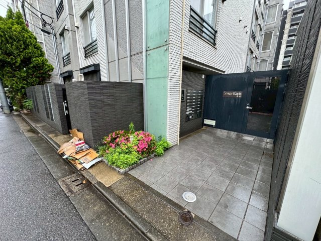 ＳｍａｒｔＬｉｎｋ白金のエントランス
