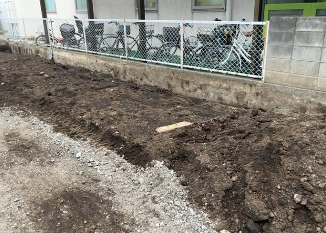 【外観】 | 土地の面積＝住宅面積ではありません。建ぺい率の問題などで、土地のある場所によって住宅を建てられる面積は限られています。高さもしかり、「土地」という言葉の中には、建築条件も含まれると考えておきましょう。