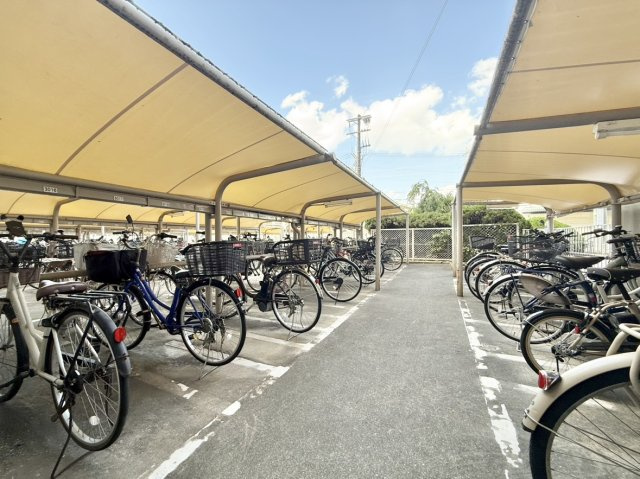 桜台ハイツ参号棟の駐輪場|駐輪場