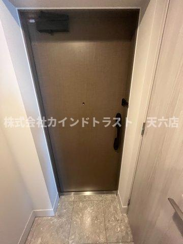 ザ・パークハウス大阪梅田タワーの玄関