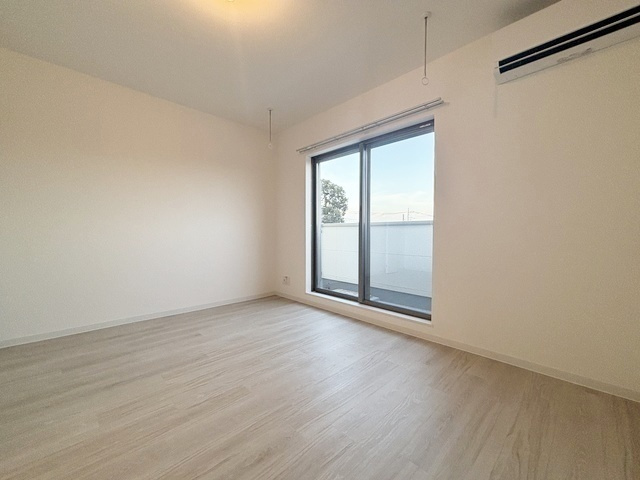 藤沢市辻堂元町２丁目のアパートの居間・リビング|同施工物件