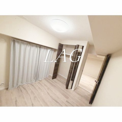 【居間・リビング】 | 西新宿ダイヤモンドパレス | 洋室のお部屋です。