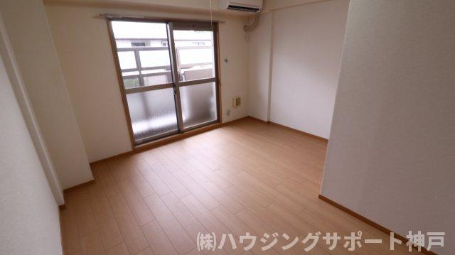 フラットワンの内装