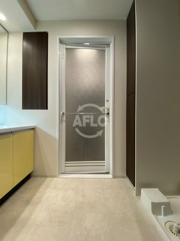 大阪ひびきの街ザ・サンクタスタワー　堀江小学校区の洗面所|大阪ひびきの街ザ・サンクタスタワー　洗面脱衣所
