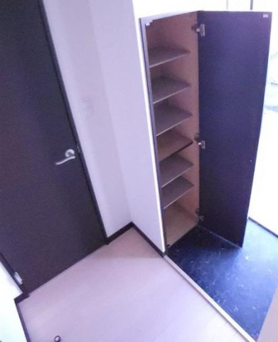 レオネクストパナメーラＫの玄関|シューズボックス※写真と現状が異なる場合は現状を優先