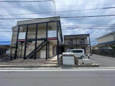 【外観】 | レオパレスＯｋｕｒａ | 外観は落ち着いています
