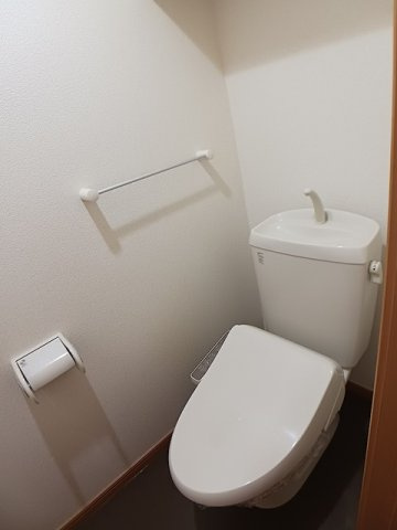 【トイレ】 | ベルパストラーレ | コンパクトで使いやすいトイレです