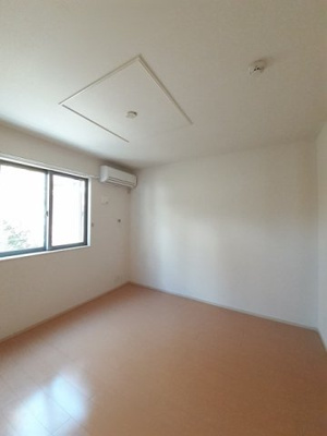 【内装】 | グラシアス | 明るい室内です