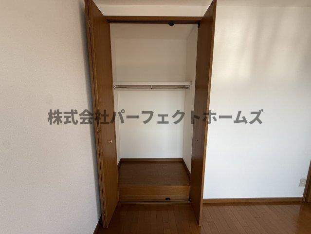 シティフラッツ交野2号棟の収納|便利な収納スペースです