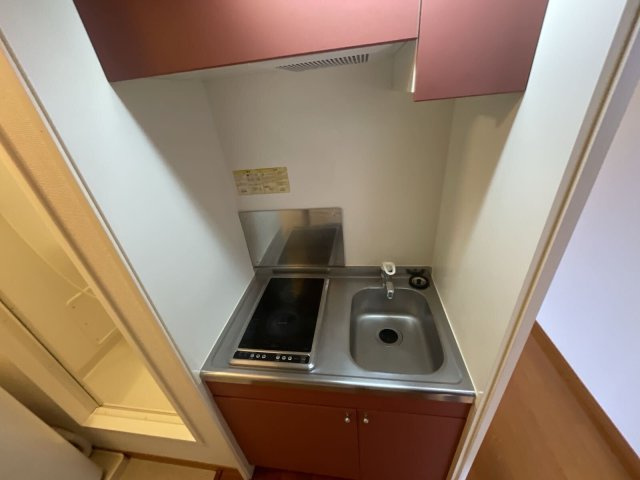 レオパレスピュア高松のキッチン|キッチンです
