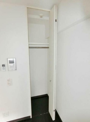 【収納】 | エルミタージュ南阿佐ヶ谷弐番館 | クローゼット完備。
