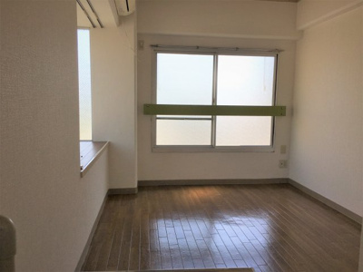 【洋室】 | コーポセンチュリィ | スタンダードな洋室です