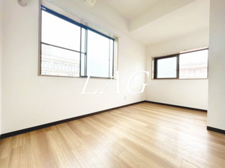 【居間・リビング】 | 虹信ビル | 洋室のお部屋です。