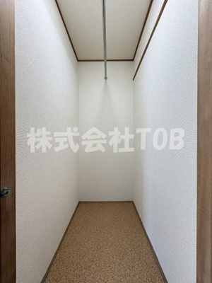 【収納】 | 第一長崎ビル-再契約型- | 玄関ホール　収納