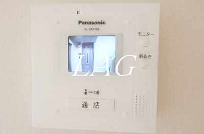 【セキュリティ】 | メインチェリー２ | モニター付インターホンです。