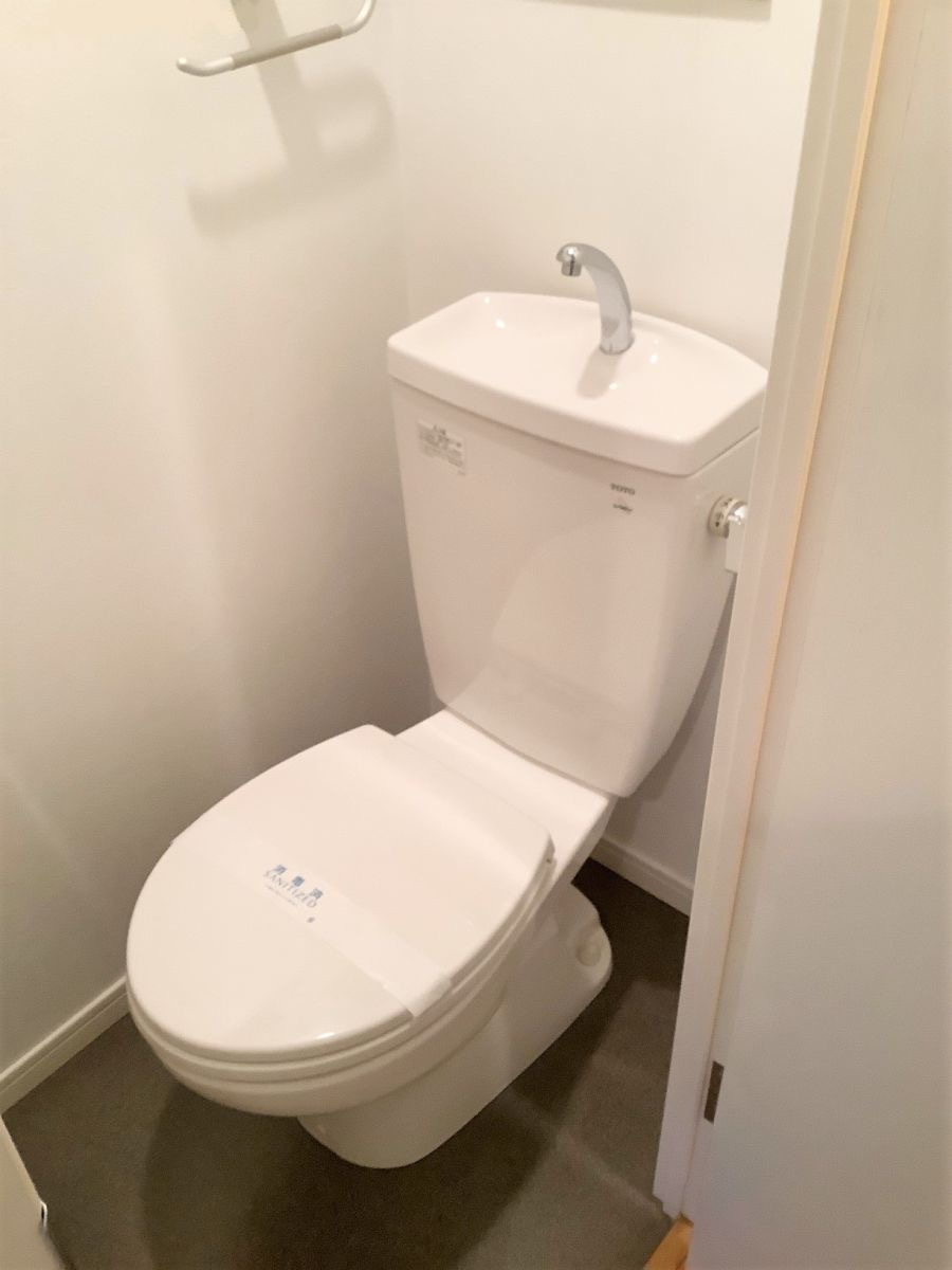 新品家具付きマンション住吉17(KaGood福岡)のトイレ
