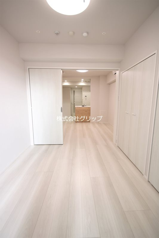 Le'a横濱阪東橋参番館の洋室