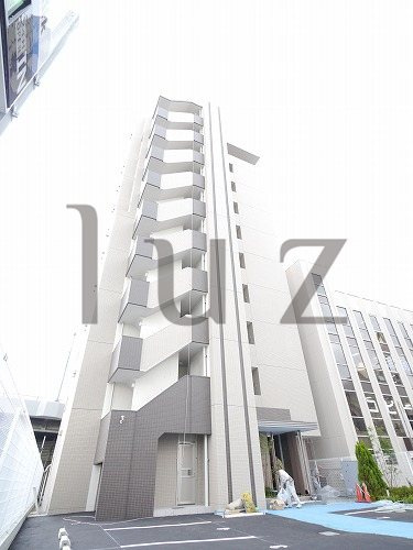 ラフィーエ横浜の外観