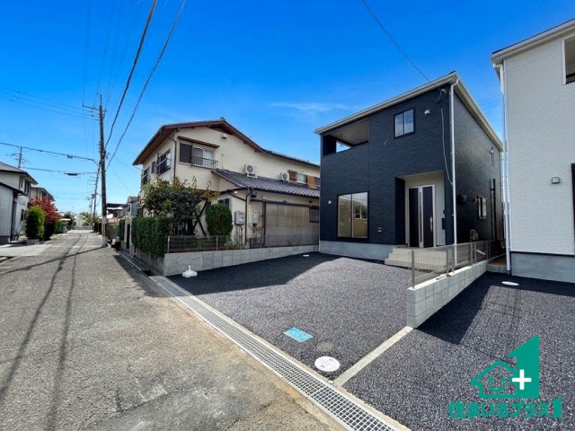 ●31(土)1(日)3(祝)現地説明会！　大和郡山市馬司町　全2邸の前面道路含む現地写真|周辺は閑静な住宅街！前面道路広々で車の出し入れも便利です。駐車が苦手な方でも安心して車庫入れできます！