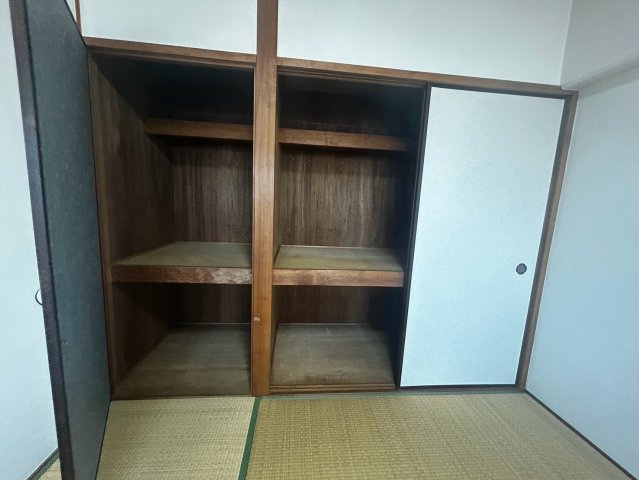 船木ハイツの収納