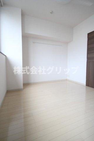 レグラス横浜西口の居間・リビング