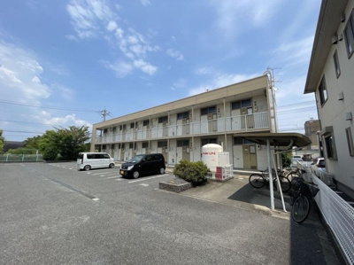 【外観】 | レオパレスグリーンパーク | きれいな外観です