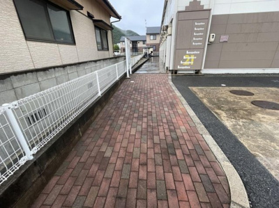 【その他】 | レオパレスメゾン津高
