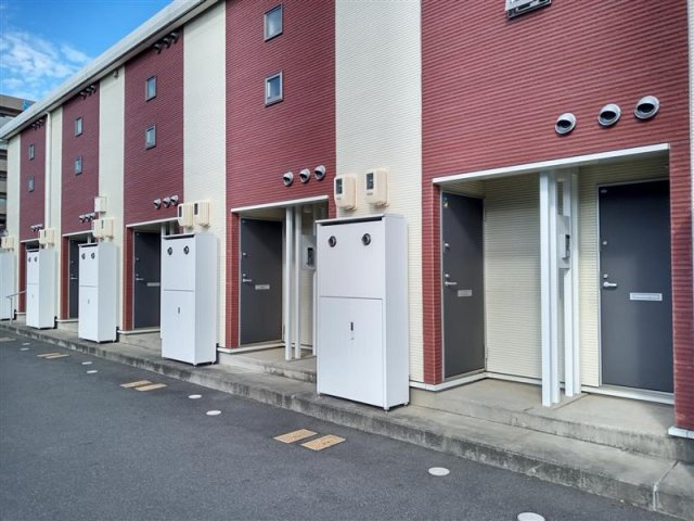 レオネクストアビテ高柳の玄関|シンプルで使いやすい玄関です