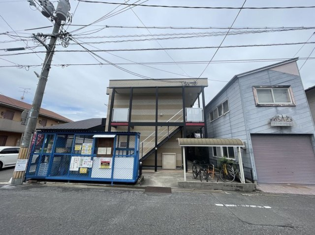 レオパレスプリマベーラの外観|物件の外観です