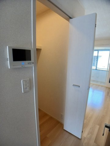エザンスの収納|こまごまとしたものを収納できそうですね
