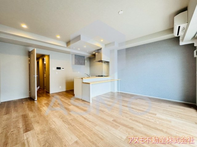 【居間・リビング】 | スプランディッド福島WEST | 同マンション別部屋参考写真