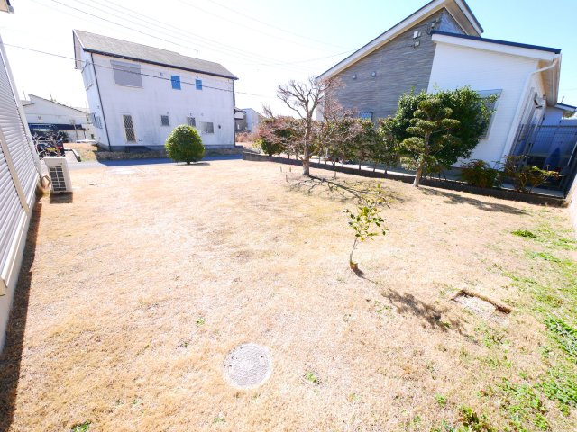 山武市美杉野　  平屋中古戸建 の庭|平成21年3月築３LDK平屋敷地約99坪 車3台可 オール電化 温泉施設さんぶの森元気館徒歩約4分